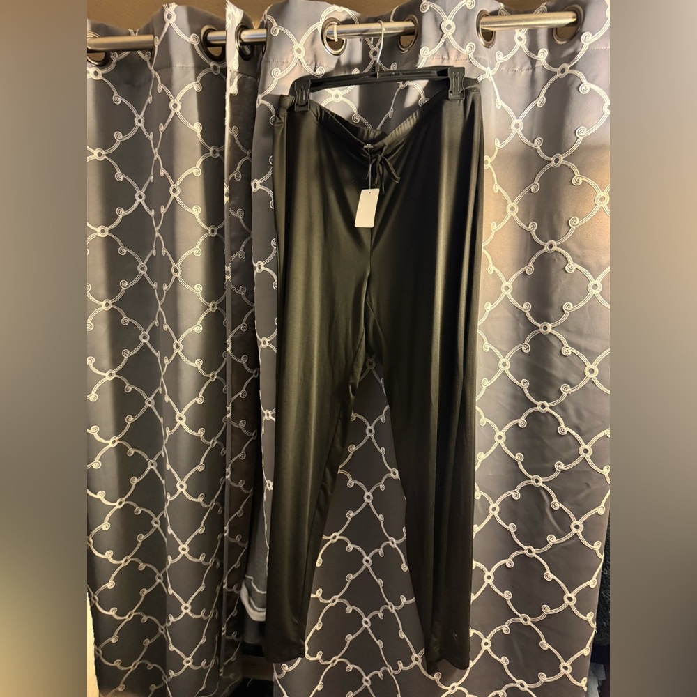 32 Degrees Black Straight Leg Pants